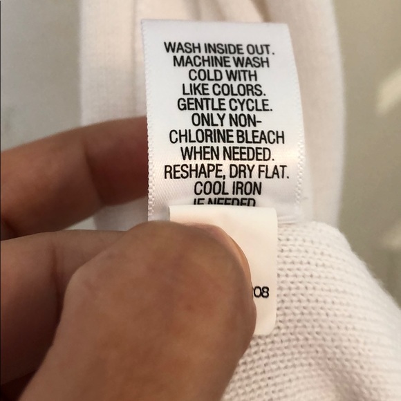 Croft and Barrow Cardigan - Picture 4 of 5